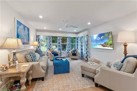 Living - 680 12th Ave S #680, Naples, FL 34102 photo 2 of 4