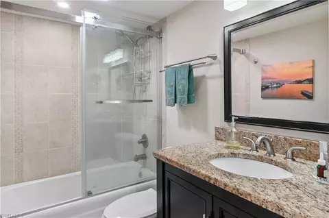 Bath - 680 12th Ave S #680, Naples, FL 34102 photo 1 of 2