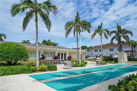 Exterior - 680 12th Ave S #680, Naples, FL 34102 photo 7 of 9
