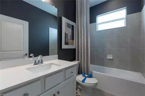 Bath - 1579 Double Eagle Trl, Naples, FL 34120 photo 1 of 3