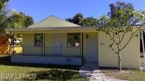 1847 Henderson Ave, Fort Myers, FL 33916