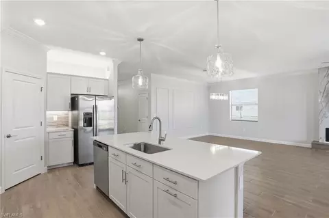 Kitchen - 19213 Gentry Pl, Estero, FL 33928 photo 4 of 4