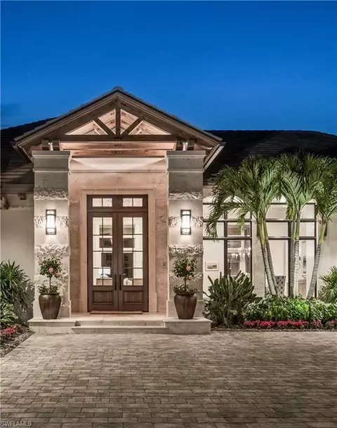 6601 George Washington Way, Naples, FL 34108