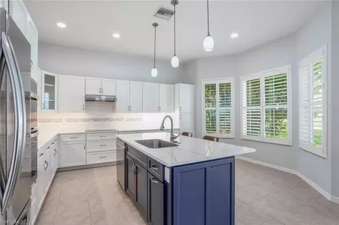 Kitchen - 1880 Par Dr, Naples, FL 34120 photo 1 of 3