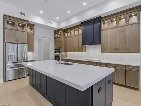 Kitchen - 67 Willowick Dr, Naples, FL 34110 photo 3 of 3