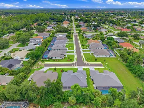 View/Area - 67 Willowick Dr, Naples, FL 34110 photo 2 of 4