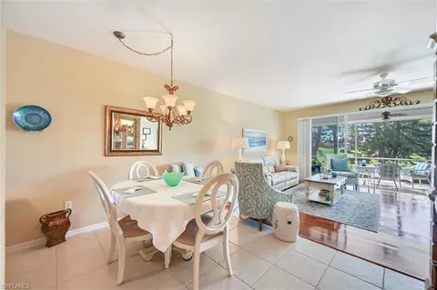 8085 Celeste Dr #811, Naples, FL 34113 photo 4