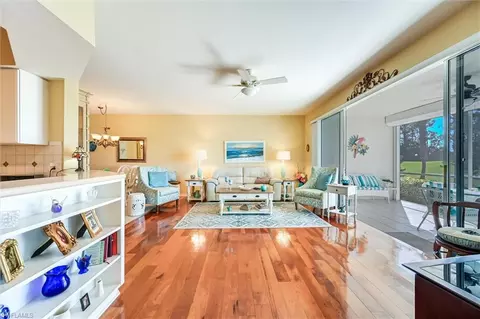 8085 Celeste Dr #811, Naples, FL 34113 photo 17