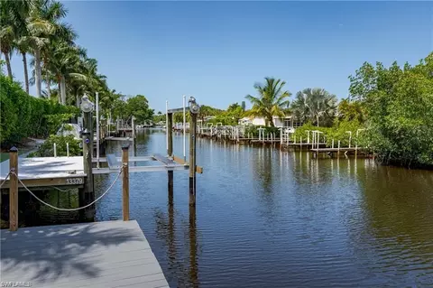 13375 Snook Cir, Naples, FL 34114 photo 2