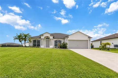221 NW 29th Pl, Cape Coral, FL 33993