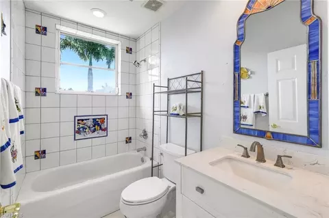 Bath - 183 Sunset Cay, Naples, FL 34114 photo 3 of 4