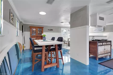 Dining - 1293 Rainbow Ct, Naples, FL 34110 photo 2 of 3