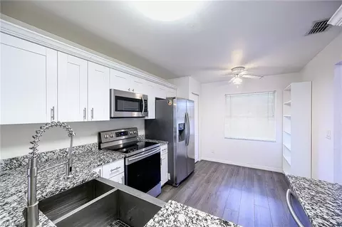 1476 Churchill Cir #J-202, Naples, FL 34116