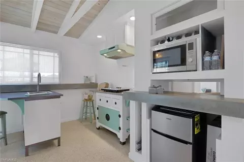 Kitchen - 1278 Rainbow Ct, Naples, FL 34110 photo 1 of 5