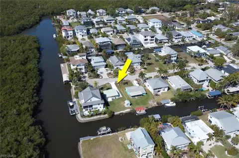 View/Area - 1278 Rainbow Ct, Naples, FL 34110 photo 3 of 7