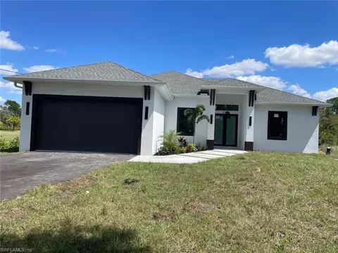 6186 Everglades Blvd N, Naples, FL 34120