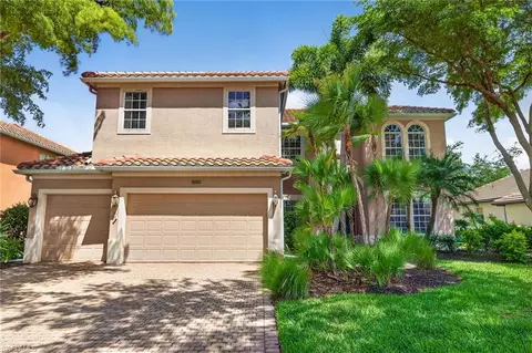 9960 Rookery Cir, Estero, FL 33928