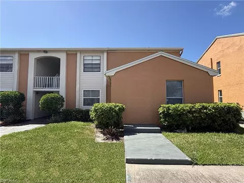 12630 Kenwood Ln #B, Fort Myers, FL 33907