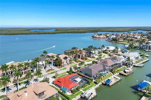 248 Polynesia Ct, Marco Island, FL 34145