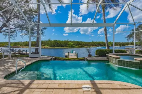 8476 Mallards Pt, Naples, FL 34114 photo 3