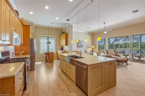 8476 Mallards Pt, Naples, FL 34114 photo 4