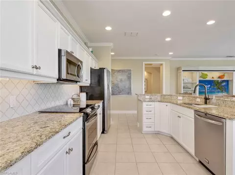 3250 Hamlet Dr #2, Naples, FL 34105 photo 19