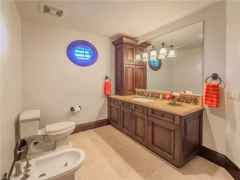 Bath - 200 S Golf Dr, Naples, FL 34102 photo 2 of 8