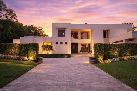 12933 Coco Plum Ln, Naples, FL 34119