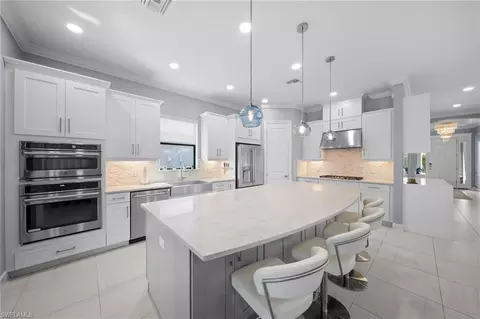 Kitchen - 9400 Montelanico Loop, Naples, FL 34119 photo 1 of 4