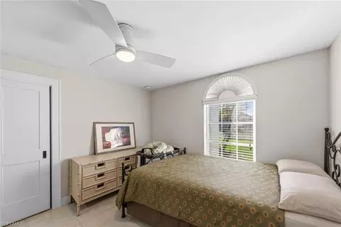 Bedroom - 4724 Riverside Dr, Estero, FL 33928 photo 6 of 6