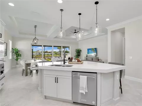 Kitchen - 8850 Calypso Ct, Naples, FL 34112 photo 4 of 6