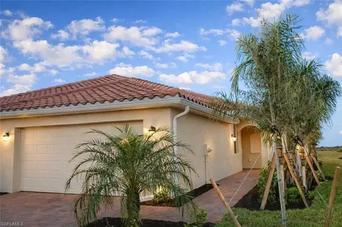 2681 Vine Ave, Naples, FL 34120