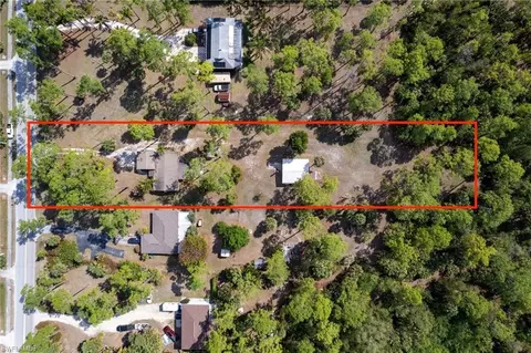 465 5th St SW, Naples, FL 34117
