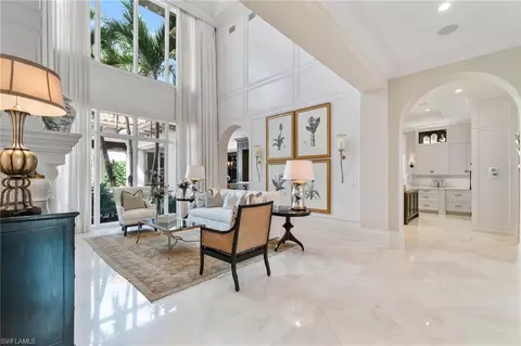 2225 Miramonte Ct, Naples, FL 34105 photo 5