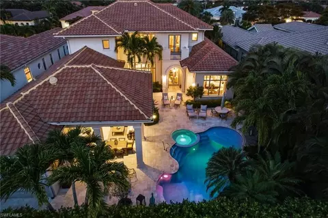 2225 Miramonte Ct, Naples, FL 34105 photo 46