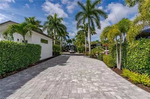 13550 Snapper Ln, Naples, FL 34114 photo 16