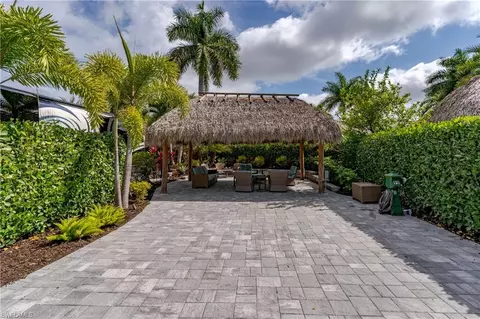 13550 Snapper Ln, Naples, FL 34114