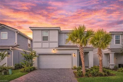 7407 Oakmoss Loop, Davenport, FL 33837