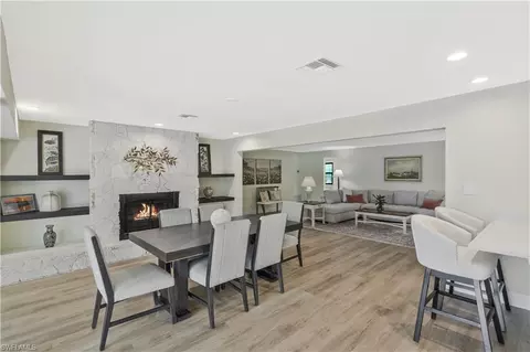 Dining - 480 Oak Ave, Naples, FL 34108 photo 3 of 3