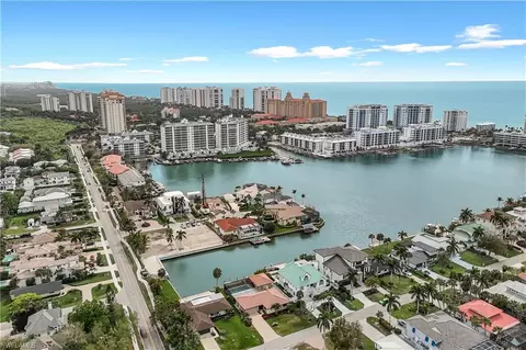 View/Area - 480 Oak Ave, Naples, FL 34108 photo 5 of 8