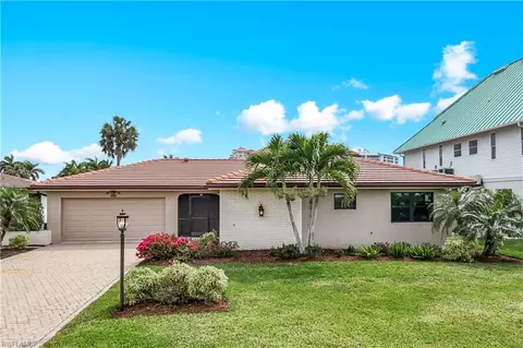 Exterior - 480 Oak Ave, Naples, FL 34108 photo 13 of 13