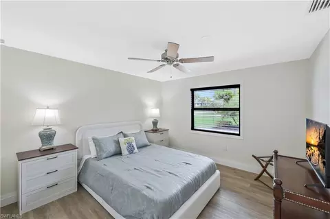 Bedroom - 480 Oak Ave, Naples, FL 34108 photo 6 of 6