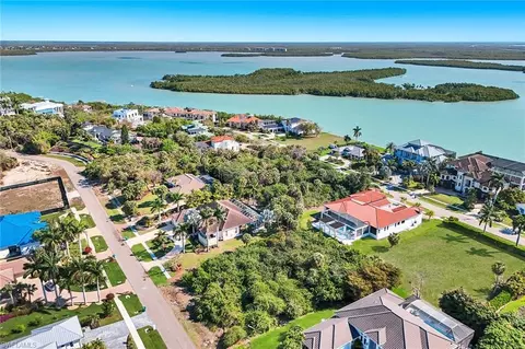 1080 Caxambas Dr, Marco Island, FL 34145