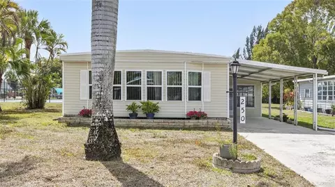 250 Indian Key Ln, Naples, FL 34114