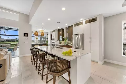 4895 Cerromar Dr, Naples, FL 34112 photo 5