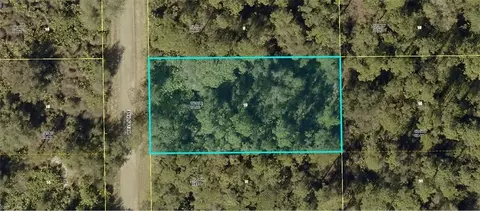 2004 Wells Ave, Alva, FL 33920