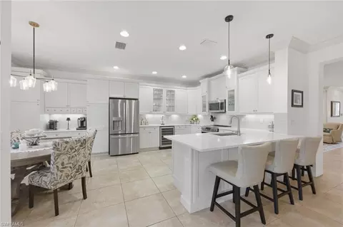 Kitchen - 3306 Baltic Dr, Naples, FL 34119 photo 4 of 6