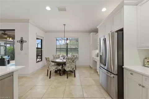 Kitchen - 3306 Baltic Dr, Naples, FL 34119 photo 5 of 6