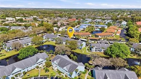 141 Wading Bird Cir #G102, Naples, FL 34110
