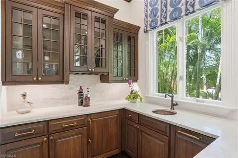 Kitchen - 160 16th Ave S, Naples, FL 34102 photo 4 of 5